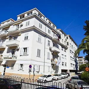 split-apartments-peric.splithotels.org/